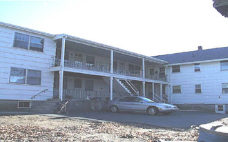 39 Railroad Ave Apartments