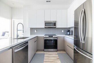 1155 Custer Ave SE in Atlanta, GA - Building Photo - Building Photo