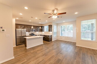 2101 Rooster Rd in Pflugerville, TX - Building Photo - Building Photo