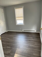 49 Highland Ave, Unit 1L in Chicopee, MA - Building Photo - Building Photo