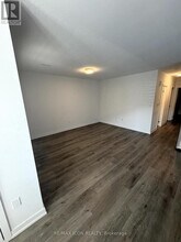 205-205 W Oak Trl in Kitchener, ON - Building Photo - Building Photo