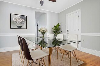 128 Oak St in Weehawken, NJ - Building Photo - Building Photo