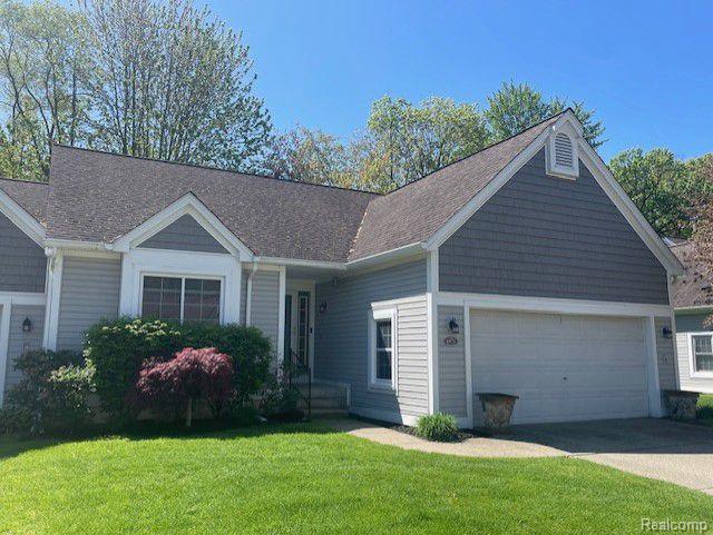 property at 6871 Tanglewood