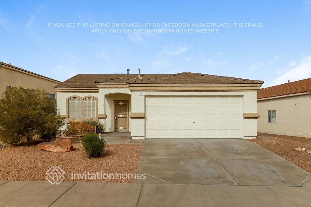 756 Cam La Paz in Henderson, NV - Building Photo