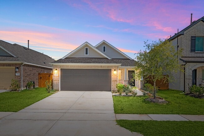 property at 21670 Wave Holw Dr
