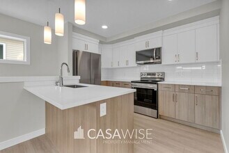 1059 Berg Pl in Leduc, AB - Building Photo - Building Photo