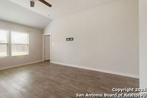 10575 Penelope Way in Converse, TX - Building Photo - Building Photo