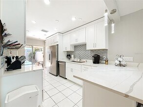 431 Boca Ciega Point Blvd N in St. Petersburg, FL - Building Photo - Building Photo