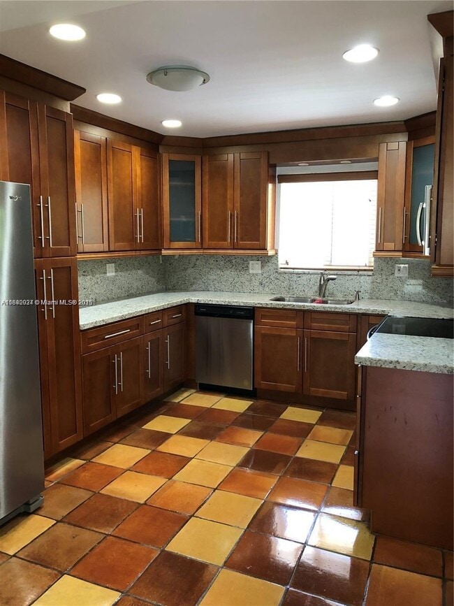 922 Monterey St in Coral Gables, FL - Building Photo - Building Photo