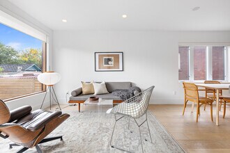 55 Mimico Ave in Toronto, ON - Building Photo - Building Photo