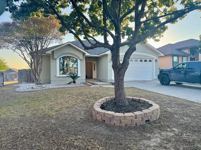 property at 104 Painted Rock