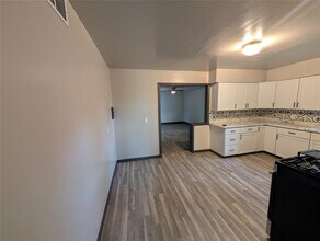 908 NE 31st St in Oklahoma City, OK - Building Photo - Building Photo