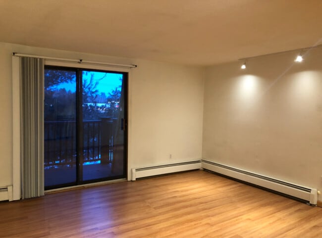 property at 11 Tiffany Rd
