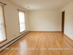 312 Homeplace Dr in Salem, VA - Building Photo - Building Photo