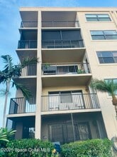 201 International Dr in Cape Canaveral, FL - Foto de edificio - Building Photo