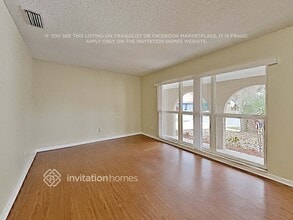 16334 Bonneville Dr in Tampa, FL - Building Photo - Building Photo