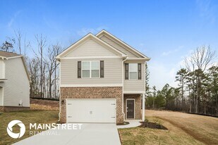 334 Augusta Woods Dr in Villa Rica, GA - Building Photo