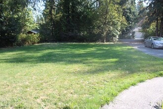 7468 Skagit View Dr in Concrete, WA - Building Photo - Building Photo