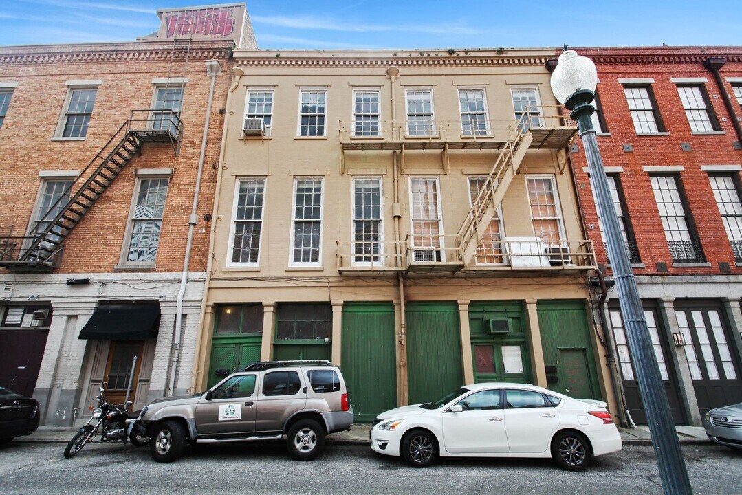 508 Natchez St in New Orleans, LA - Building Photo