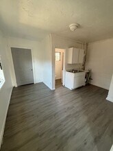 975 Sparks St SW in Atlanta, GA - Building Photo - Building Photo