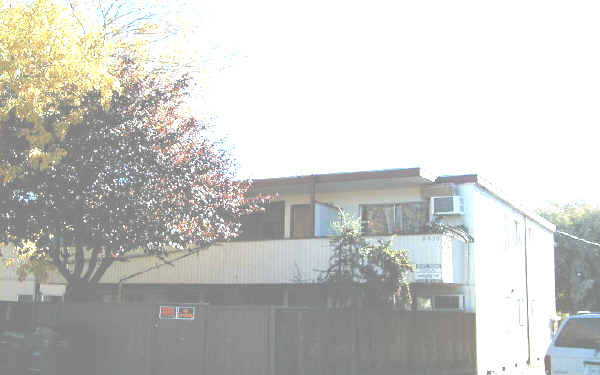 2530 Camara Cor in Concord, CA - Building Photo