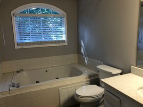 1691 Paddlewheel Dr NE in Marietta, GA - Building Photo - Building Photo