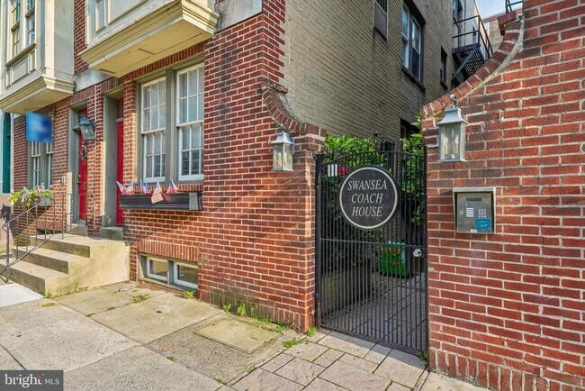 336 Lombard St