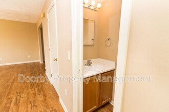 5437 Blue Oak Dr in Chattanooga, TN - Building Photo - Building Photo