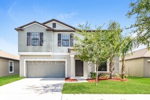 9631 Sage Creek Dr, Unit P-11 in Ruskin, FL - Building Photo