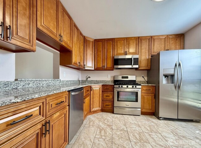 property at 250 Bromley Pl
