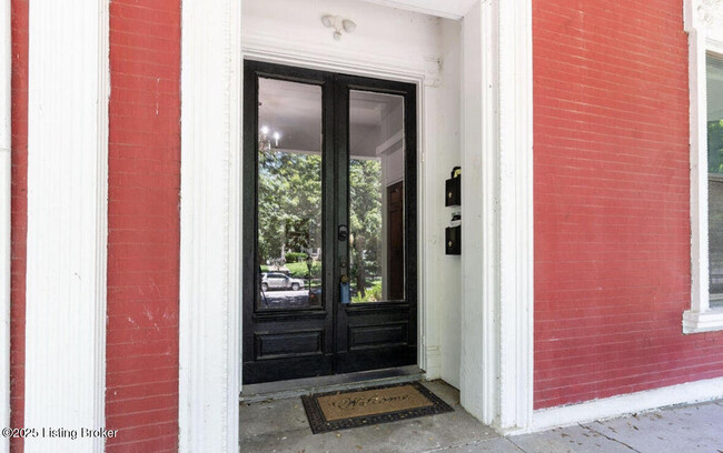1417 S 3rd St in Louisville, KY - Building Photo - Building Photo