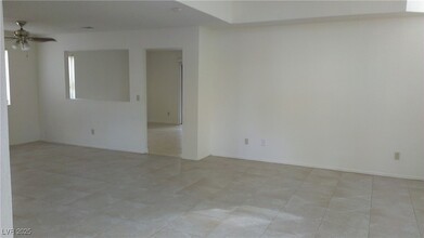 1105 Overture Dr in Las Vegas, NV - Building Photo - Building Photo