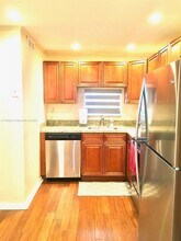 8980 S Hollybrook Blvd in Pembroke Pines, FL - Building Photo - Building Photo