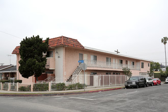 745 N Ardmore Ave in Los Angeles, CA - Building Photo - Primary Photo