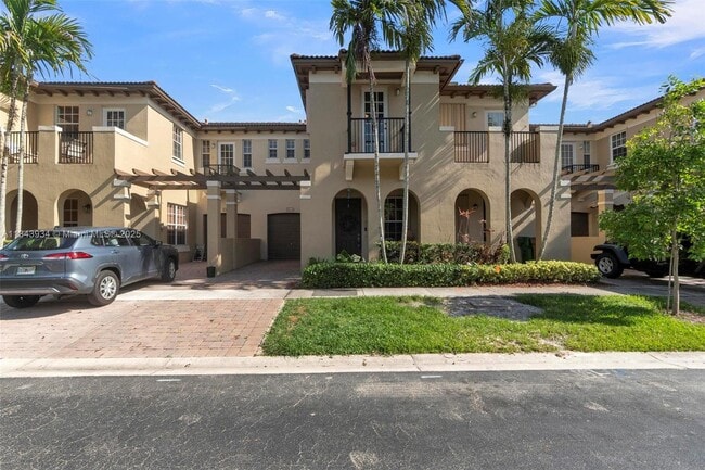 8612 Buckskin Manor in Cooper City, FL - Foto de edificio - Building Photo