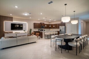 16368 St Kitts Cir in Clermont, FL - Building Photo