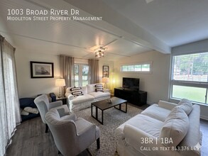 1003 Broad River Dr in Beaufort, SC - Building Photo - Building Photo