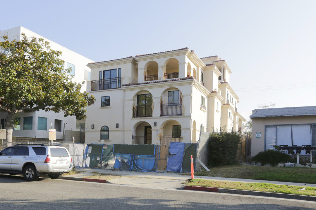 1211 9th St in Santa Monica, CA - Building Photo