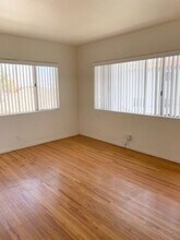 951-951 W 18th St in Los Angeles, CA - Building Photo - Building Photo