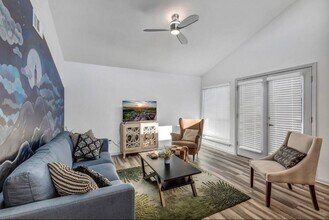 4505 Teri Rd in Austin, TX - Building Photo - Building Photo