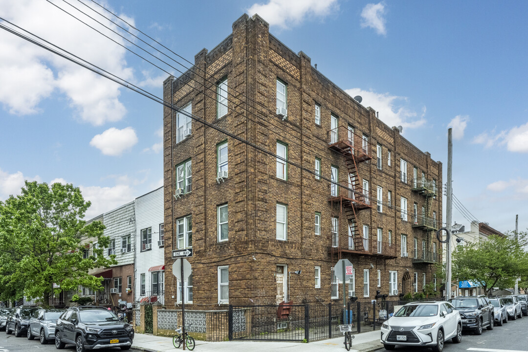 5901 10th Ave in Brooklyn, NY - Building Photo