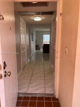215 SE 3rd Ave in Hallandale Beach, FL - Building Photo - Building Photo