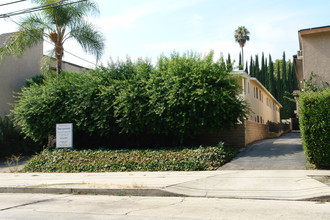 Palm Apartments in Sherman Oaks, CA - Building Photo - Building Photo