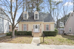 34 Kelso at Peyton Dr SW in Atlanta, GA - Building Photo