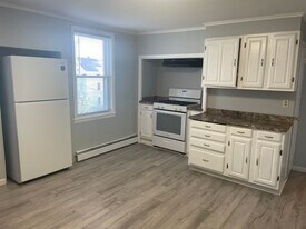 147 Hudson St in Providence, RI - Building Photo