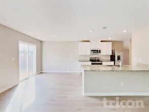 784 Frosty Way in Zebulon, NC - Building Photo - Building Photo