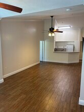 4142 Central Sarasota Pkwy in Sarasota, FL - Foto de edificio - Building Photo