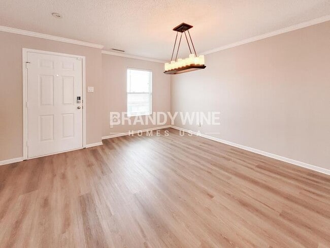 9685 W Quarter Moon Dr in Pendleton, IN - Foto de edificio - Building Photo