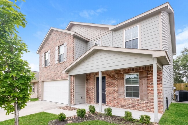 property at 17640 Cedar Crst Dr