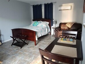 512 Barcelona Ave in Venice, FL - Building Photo - Building Photo
